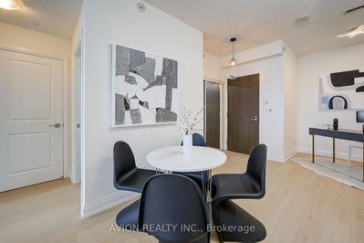 7171 Yonge Street • #2409 • Markham, ON photo 8