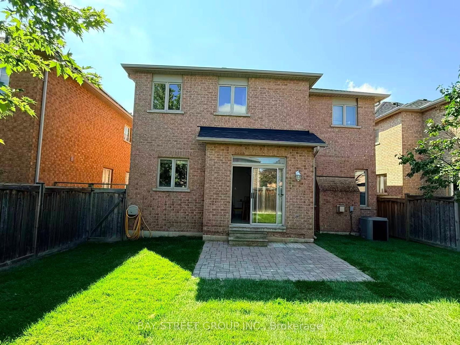 146 Ivy Glen Drive • Vaughan, ON photo 3