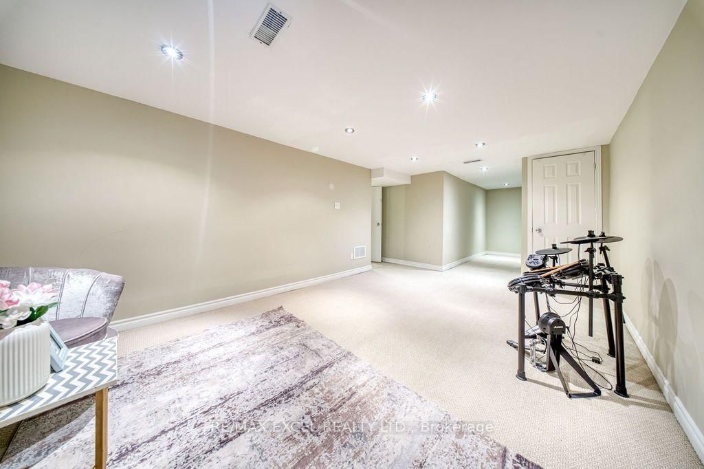 4 Harris Way • Markham, ON photo 18