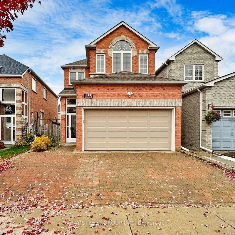 Upper 165 Worthing Avenue
