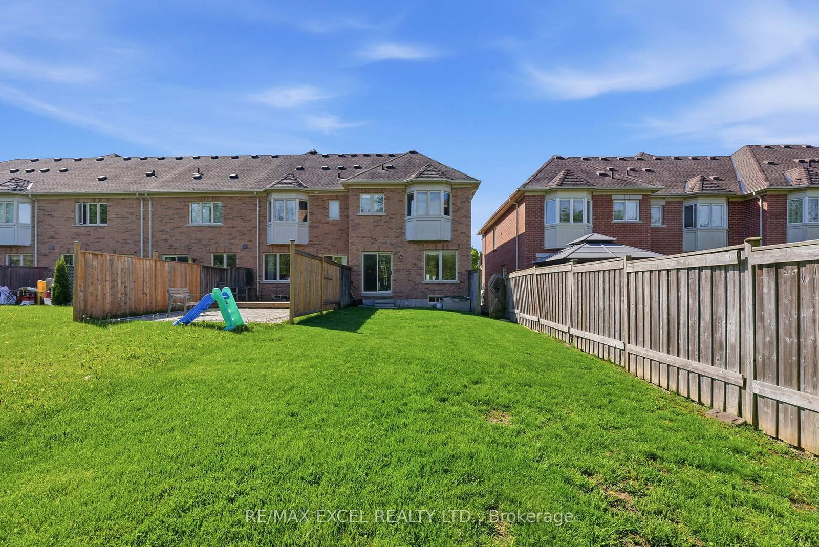 65 Northwest Passage • Whitchurch-Stouffville, ON photo 27