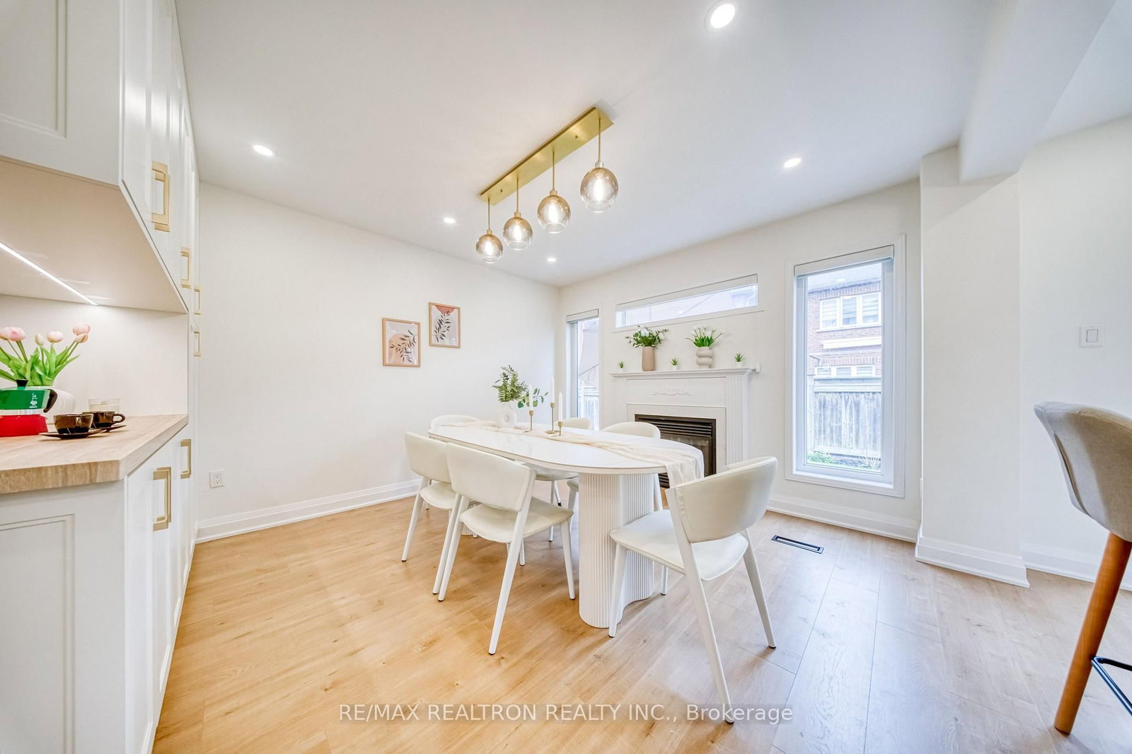 12 Quattro Avenue • Richmond Hill, ON photo 12