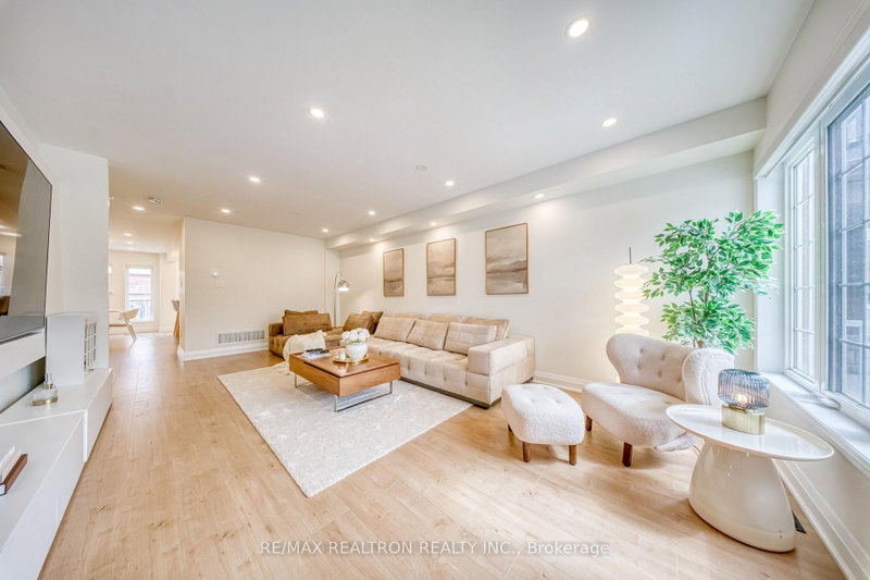 12 Quattro Avenue
