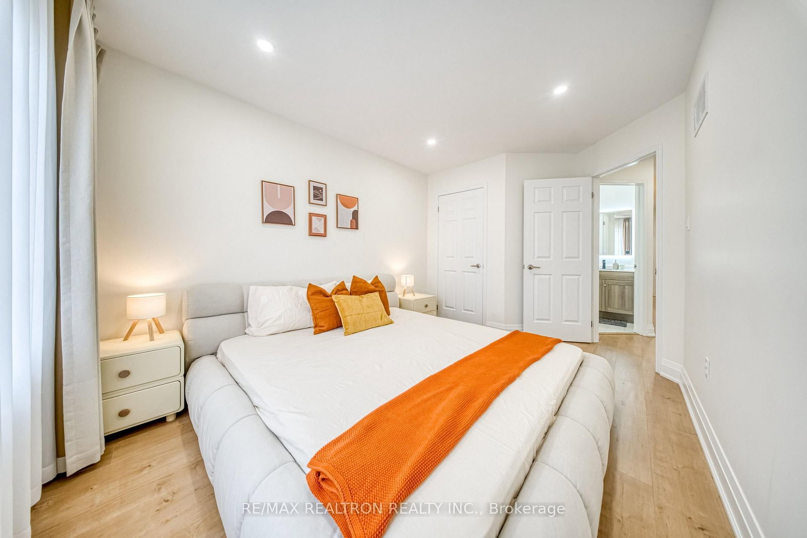 12 Quattro Avenue • Richmond Hill, ON photo 24