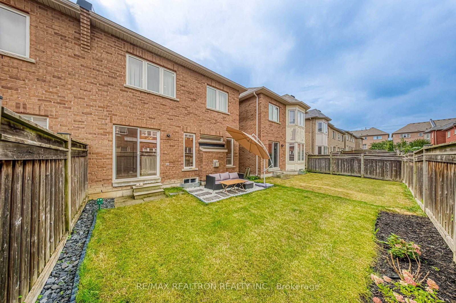 12 Quattro Avenue • Richmond Hill, ON photo 30