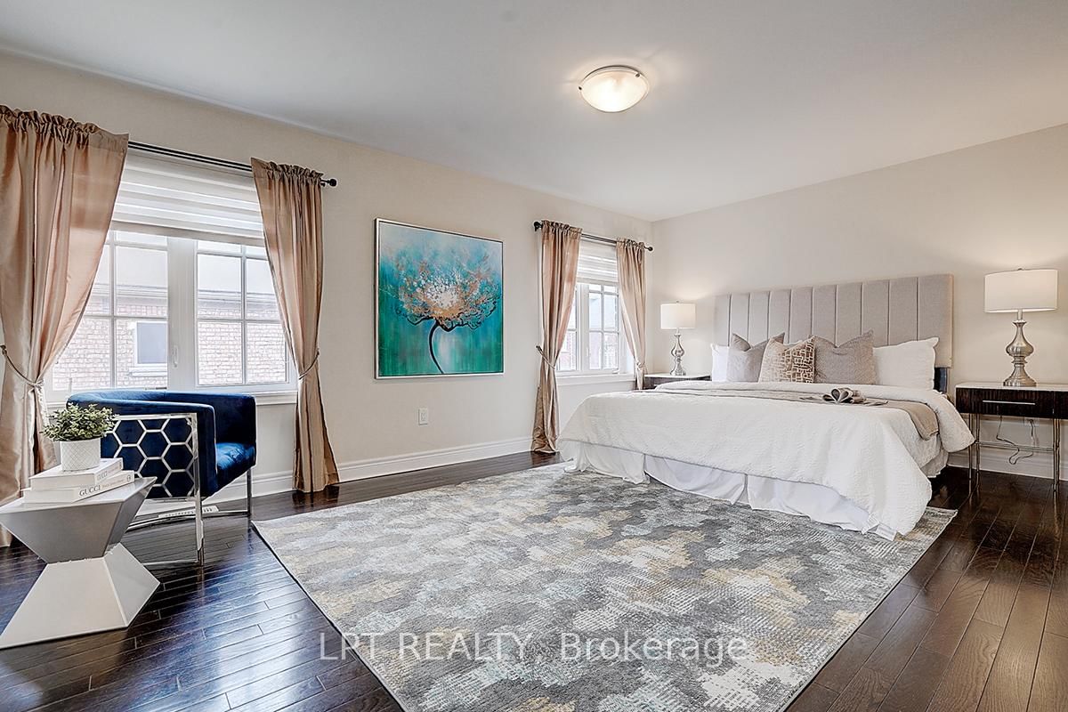 116 Dunlop Street • Richmond Hill, ON photo 20