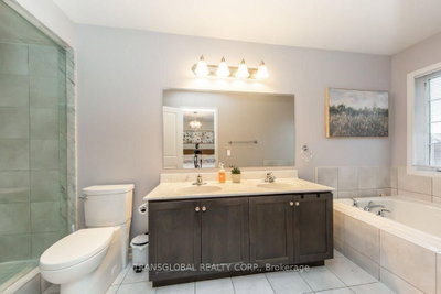 83 Spruce Pine Crescent N • Vaughan, ON photo 8