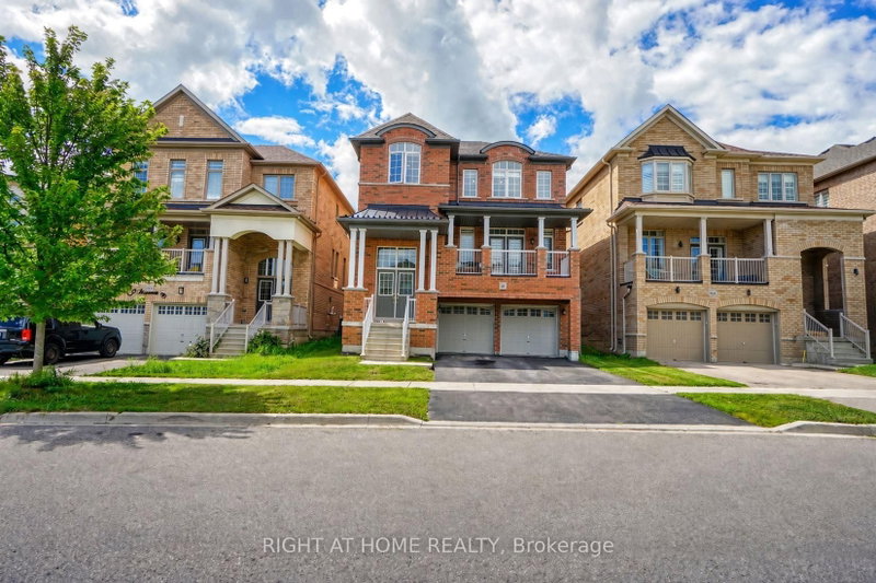 96 Inverness Way