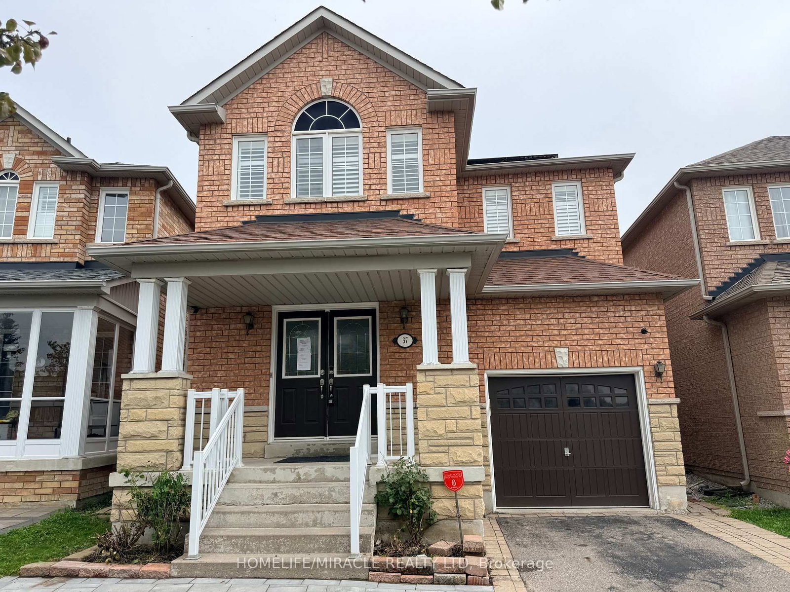 37 Rachett Road • Markham, ON photo 2