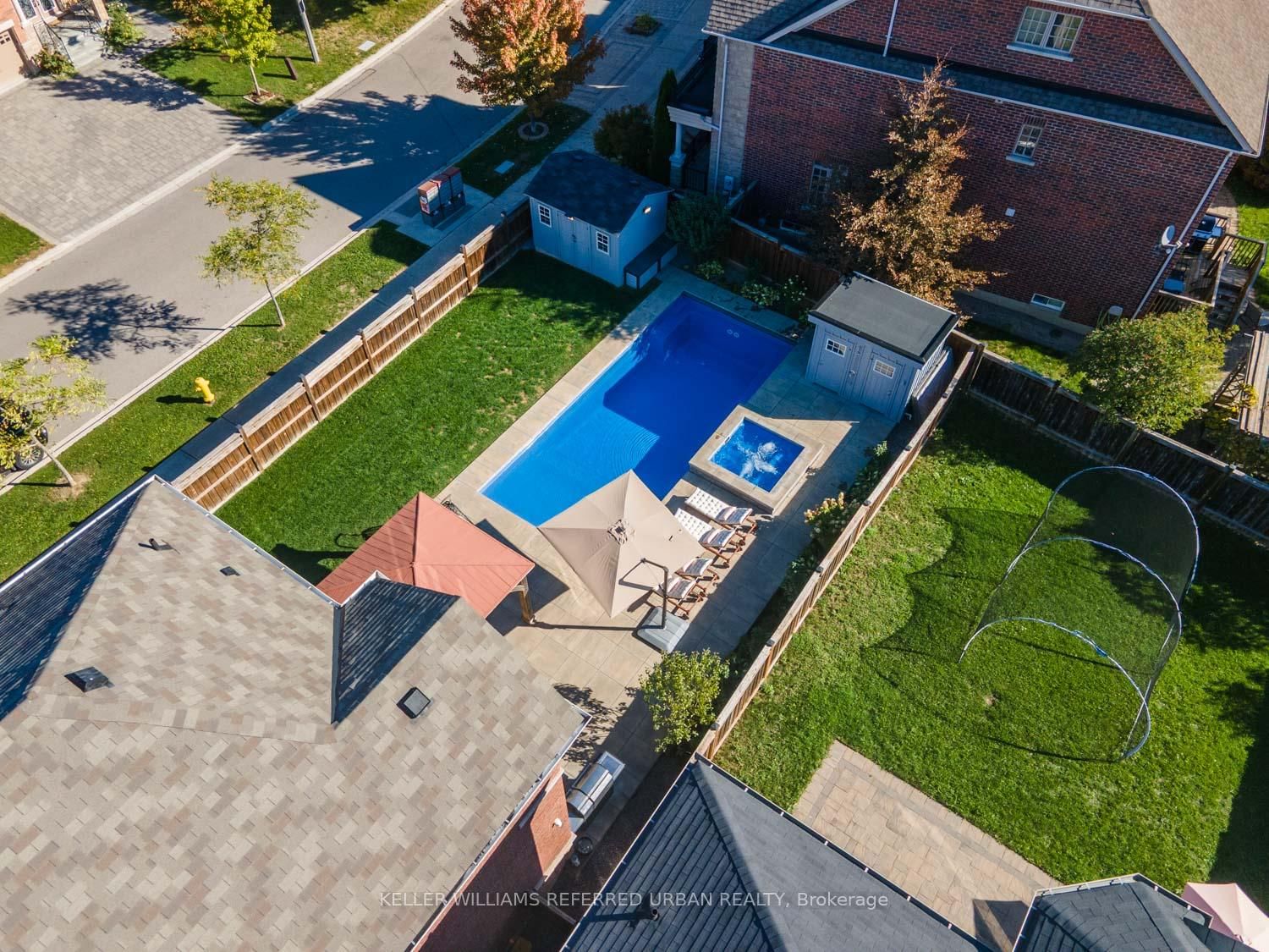 79 Chaiwood Court • Vaughan, ON photo 6