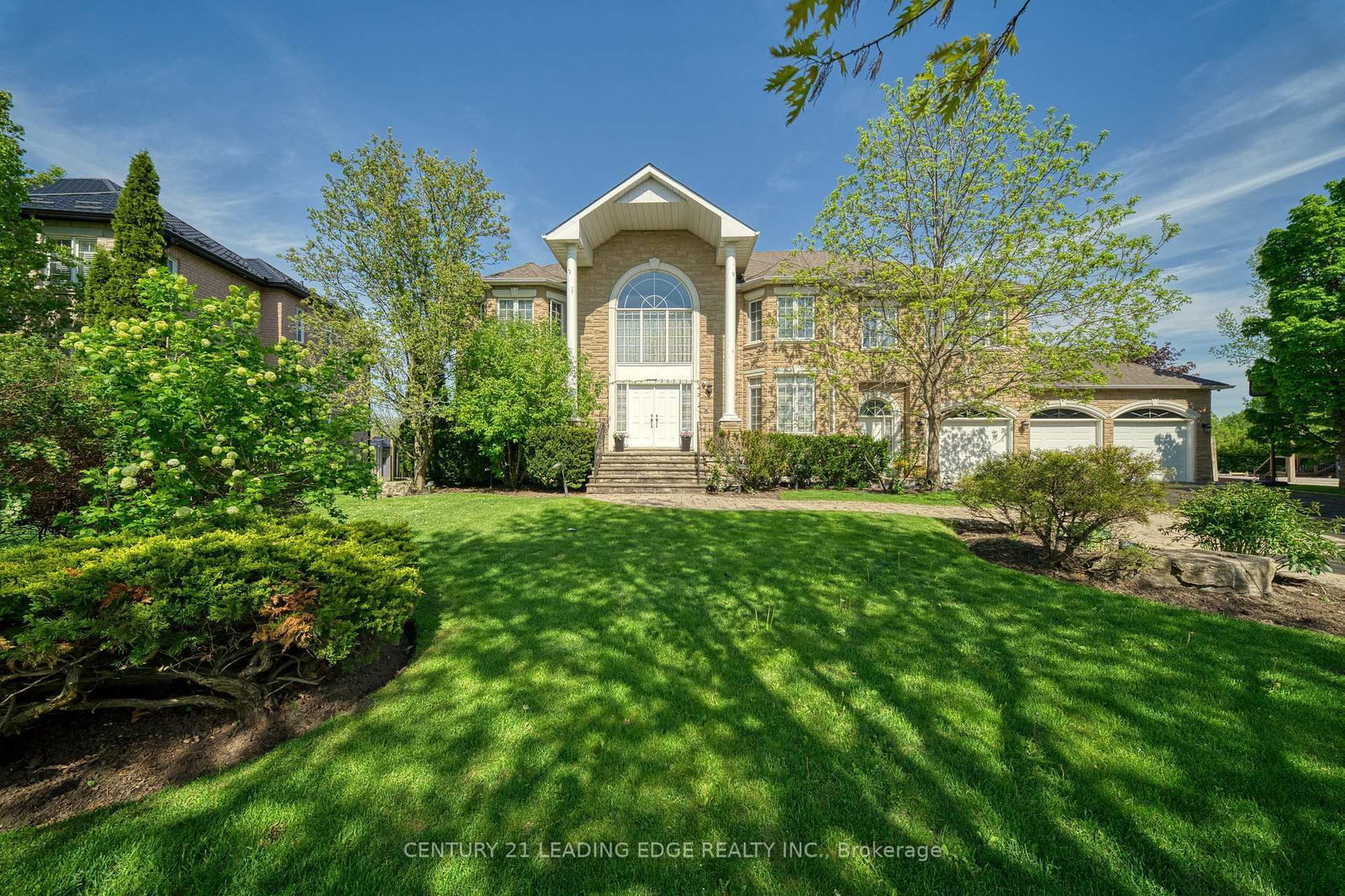 15 Upper Ridge Court • Markham, ON photo 1