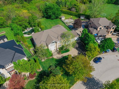 15 Upper Ridge Court • Markham, ON photo 4