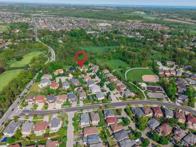 15 Upper Ridge Court • Markham, ON photo 6
