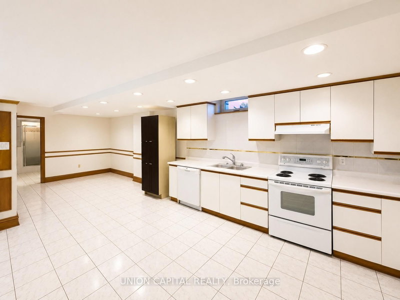 Bsmt - 300 Belview Avenue