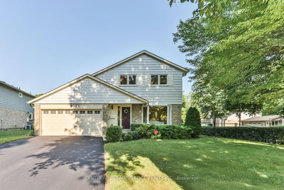 15 Sir Gawaine Place • Markham, ON photo 2
