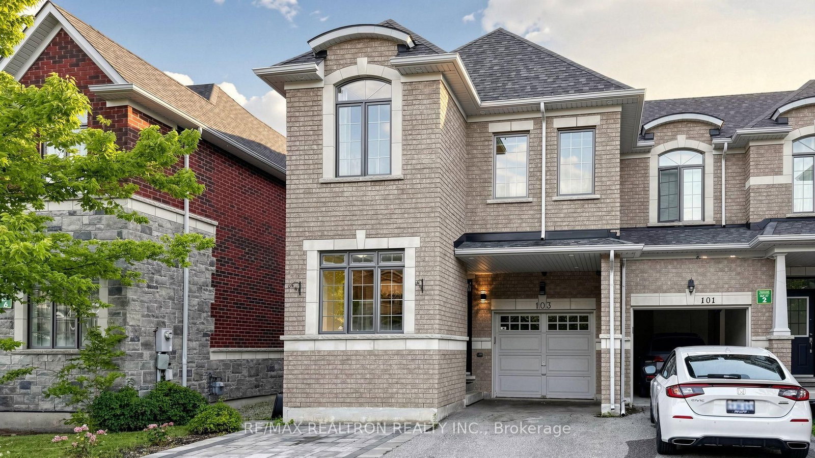 103 Alexie Way • Vaughan, ON photo 2