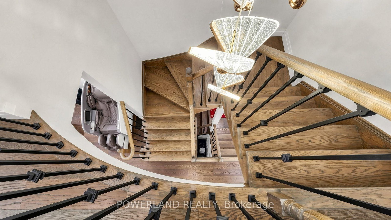 259 Dundas Way • Markham, ON photo 14