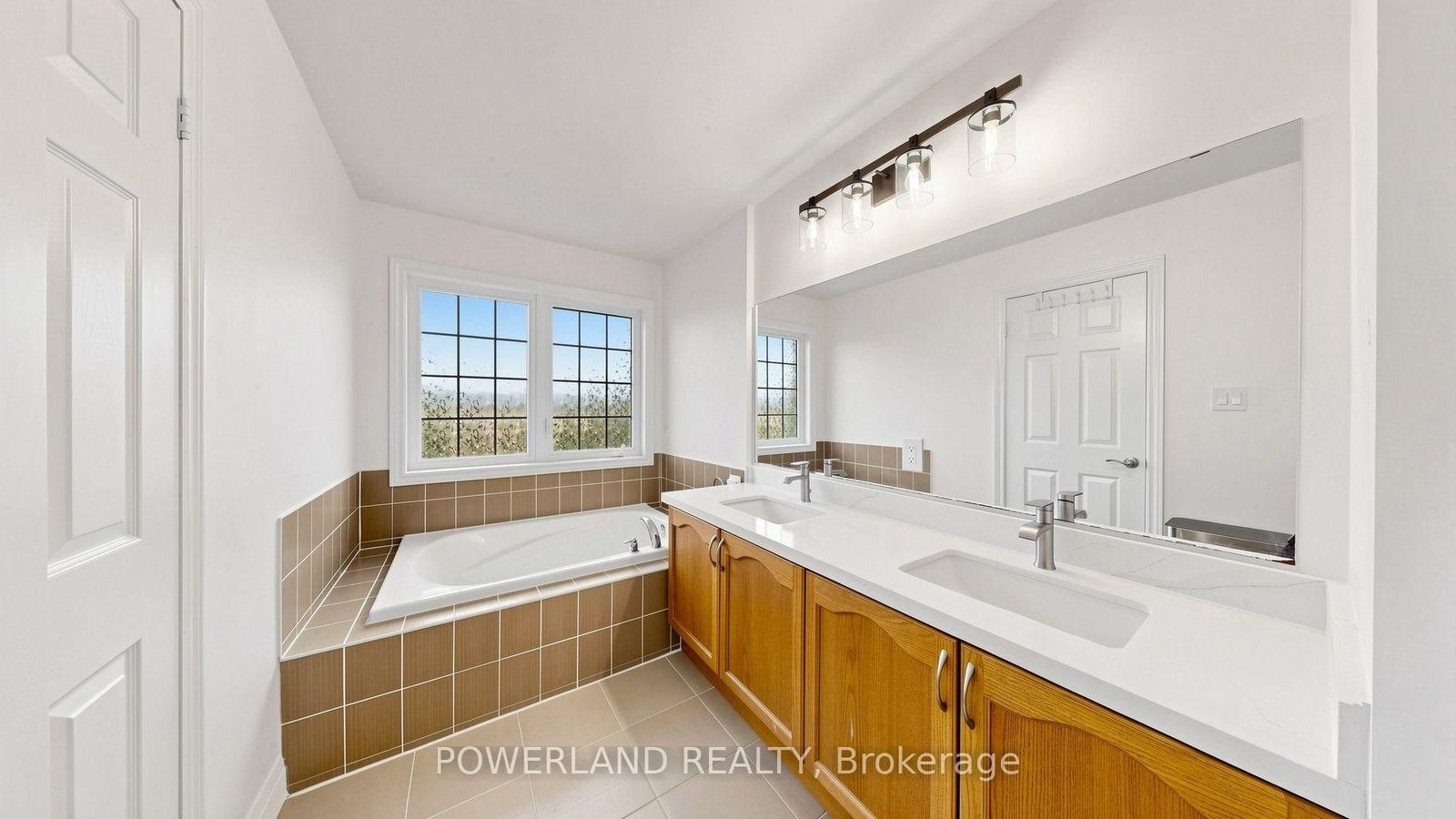 259 Dundas Way • Markham, ON photo 19