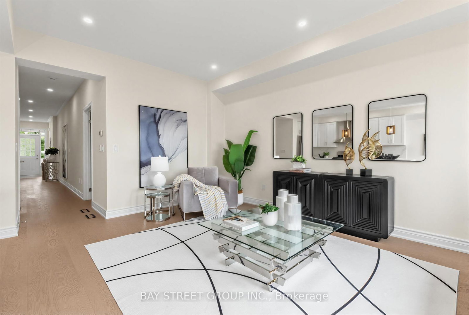 80 Living Crescent • Markham, ON photo 16