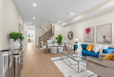 80 Living Crescent • Markham, ON photo 4