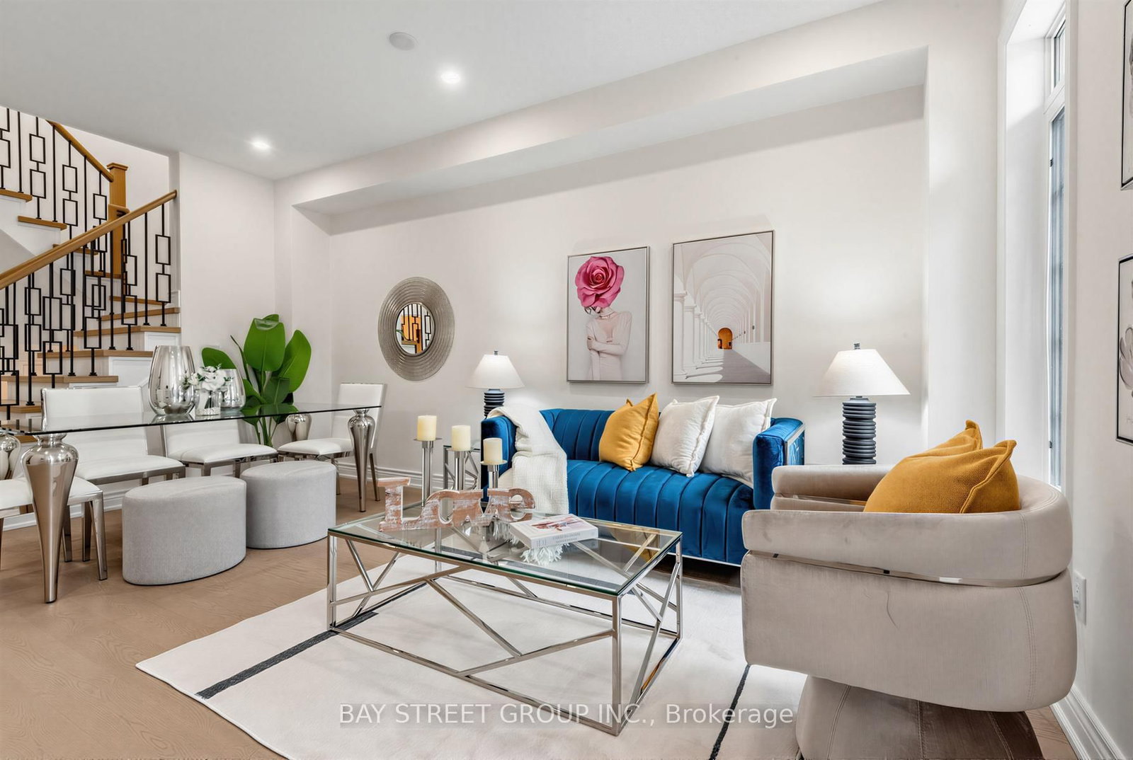 80 Living Crescent • Markham, ON photo 5