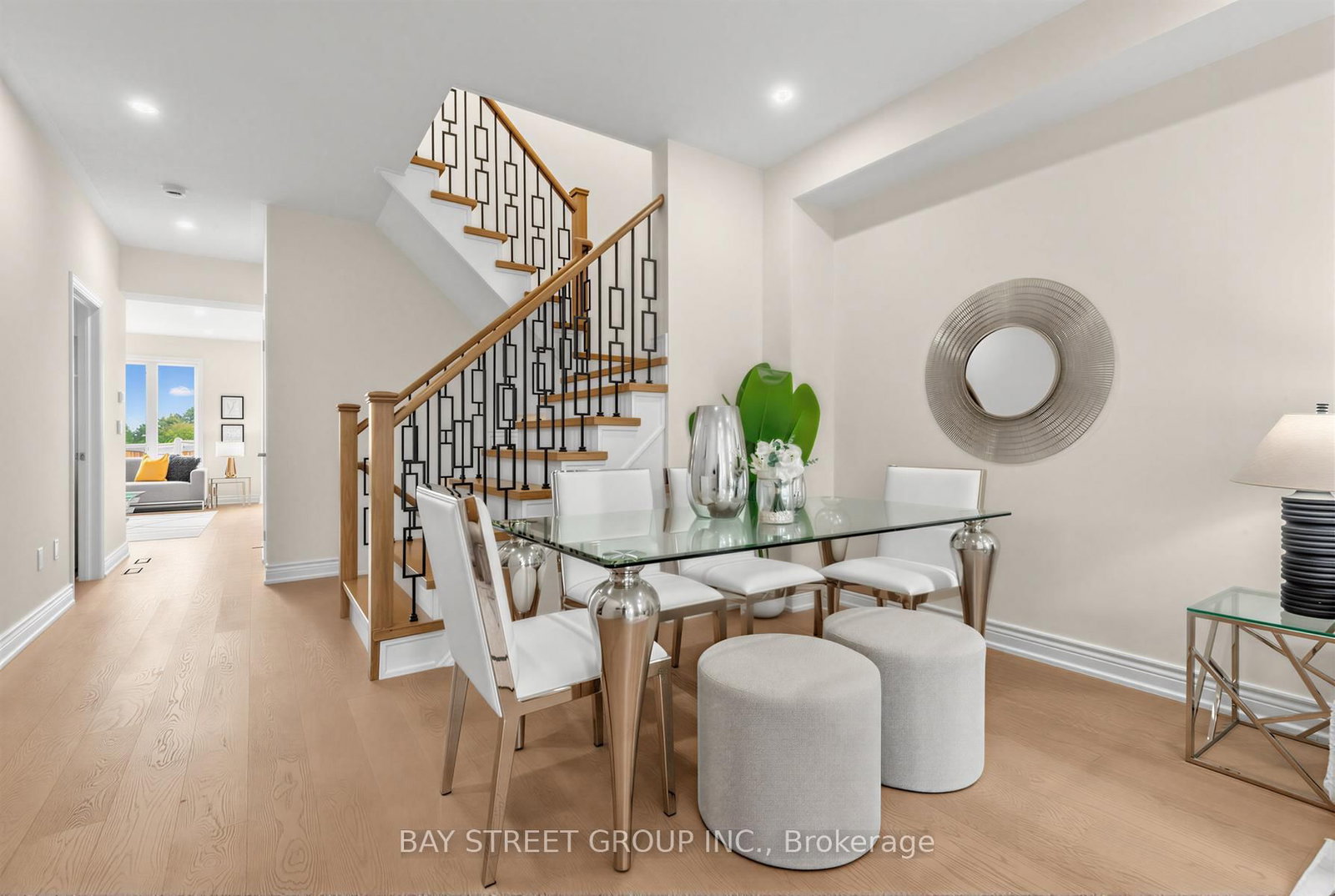 80 Living Crescent • Markham, ON photo 8