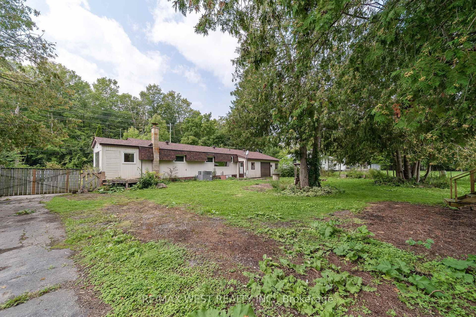 2801 25 Side Road • Innisfil, ON photo 23