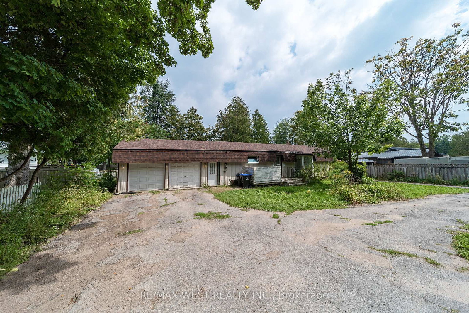 2801 25 Side Road • Innisfil, ON photo 25