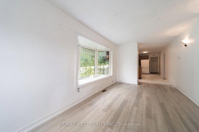 2801 25 Side Road • Innisfil, ON photo 6