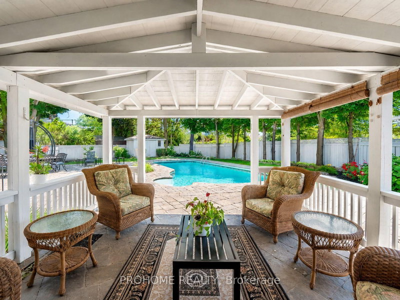 16 Tuscay Court