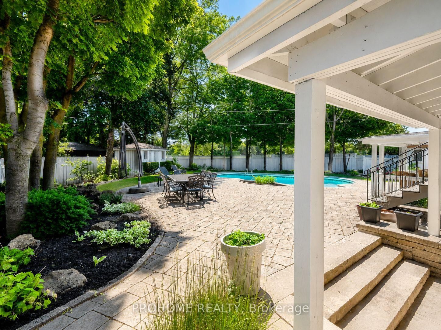 16 Tuscay Court • Markham, ON photo 19
