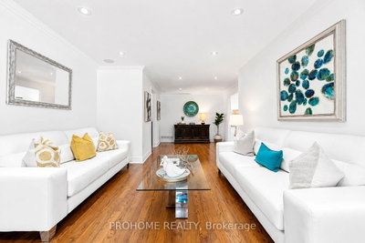 16 Tuscay Court • Markham, ON photo 8