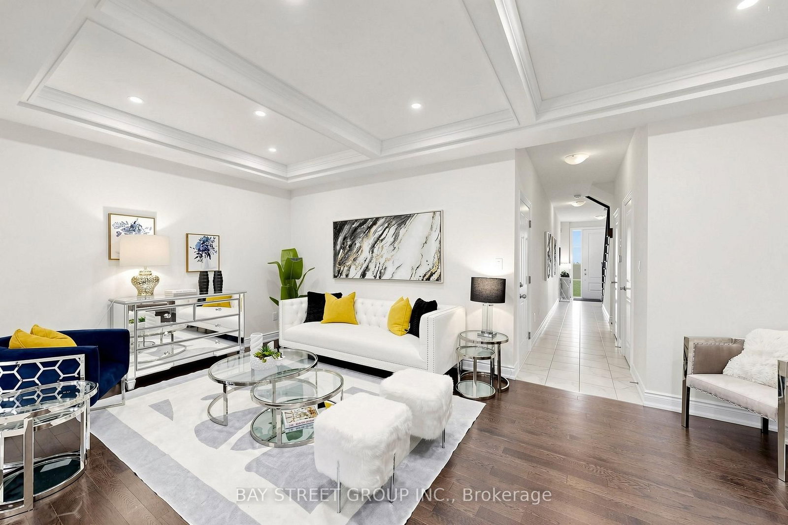 42 Bawden Drive • Richmond Hill, ON photo 3
