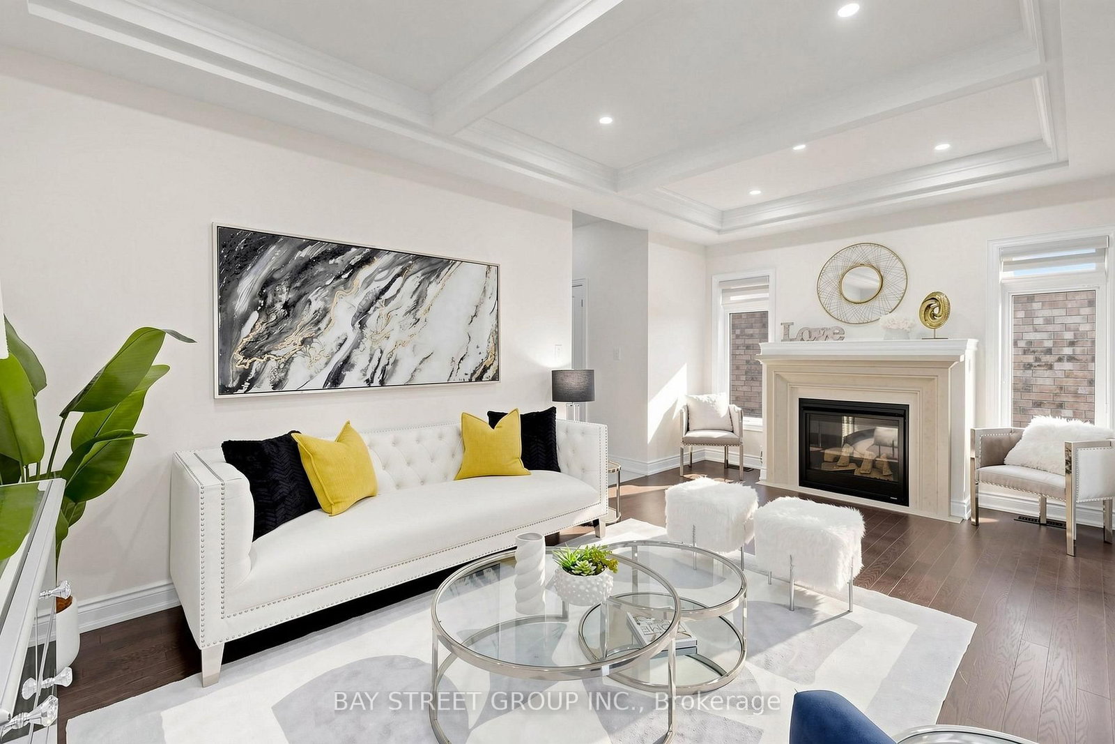 42 Bawden Drive • Richmond Hill, ON photo 4
