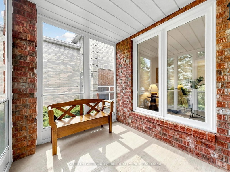 48 Glenbury Drive
