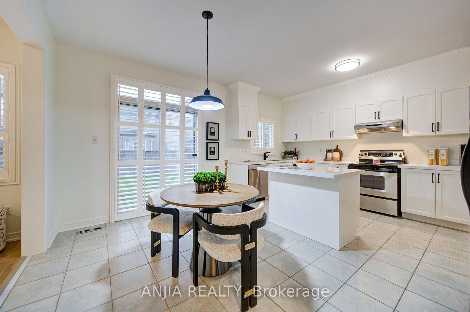 94 Cynthia Jean Street • Markham, ON photo 13