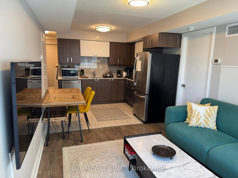 510 - 18 Uptown Drive