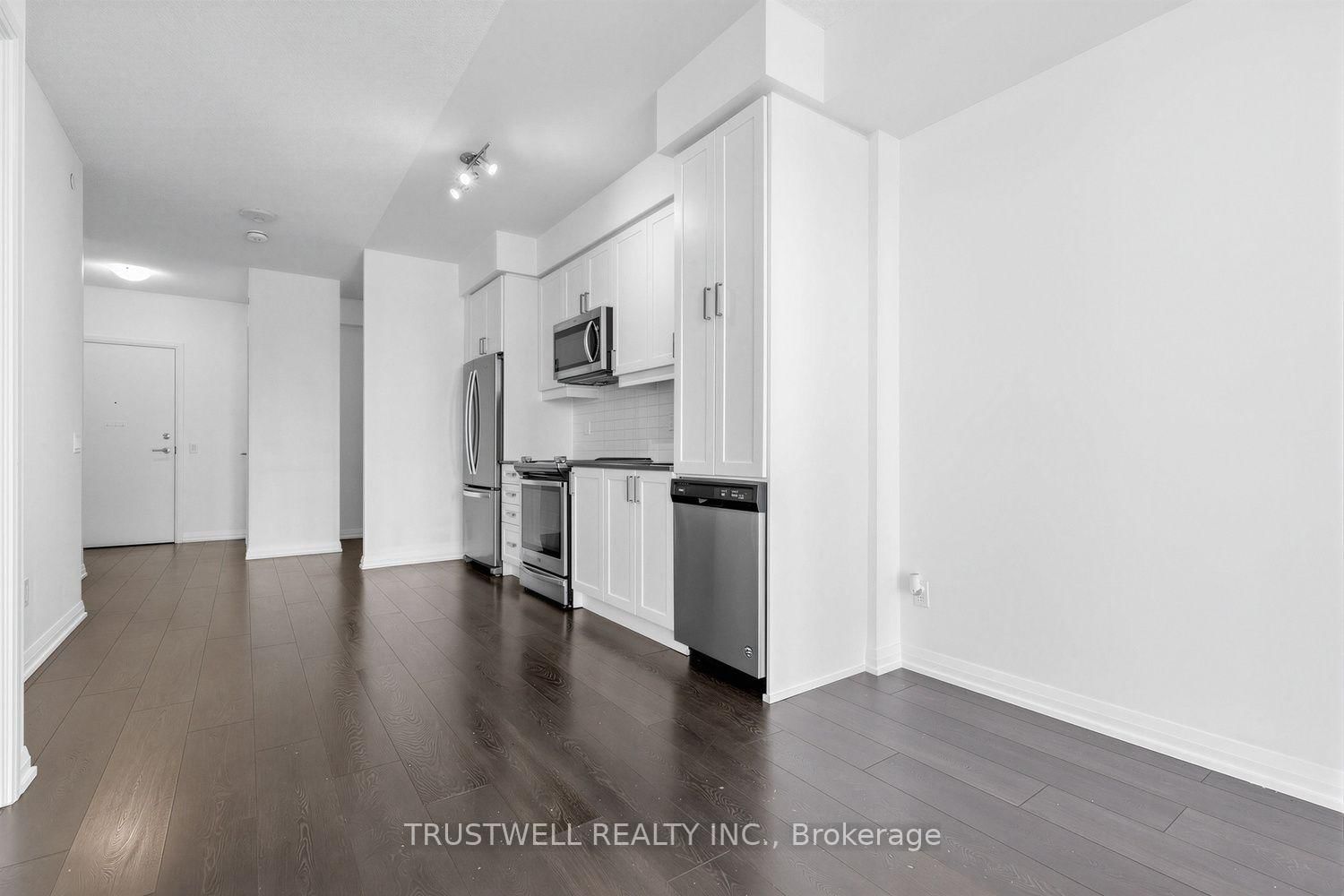 7895 Jane Street • #2511 • Vaughan, ON photo 13