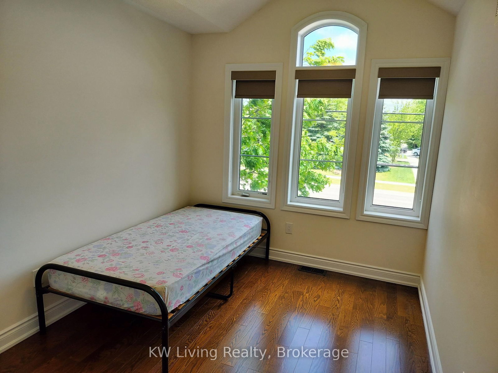 74 Mack Clement Lane • Richmond Hill, ON photo 12
