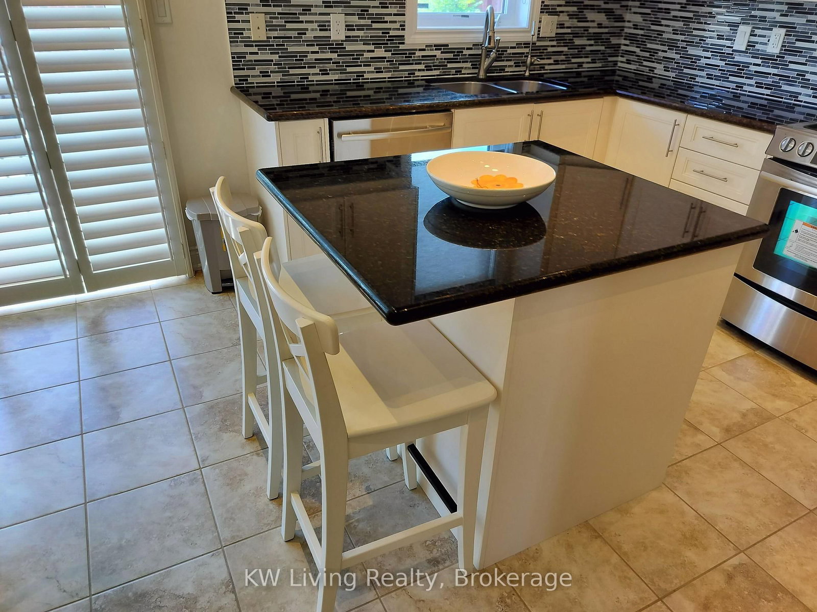74 Mack Clement Lane • Richmond Hill, ON photo 8