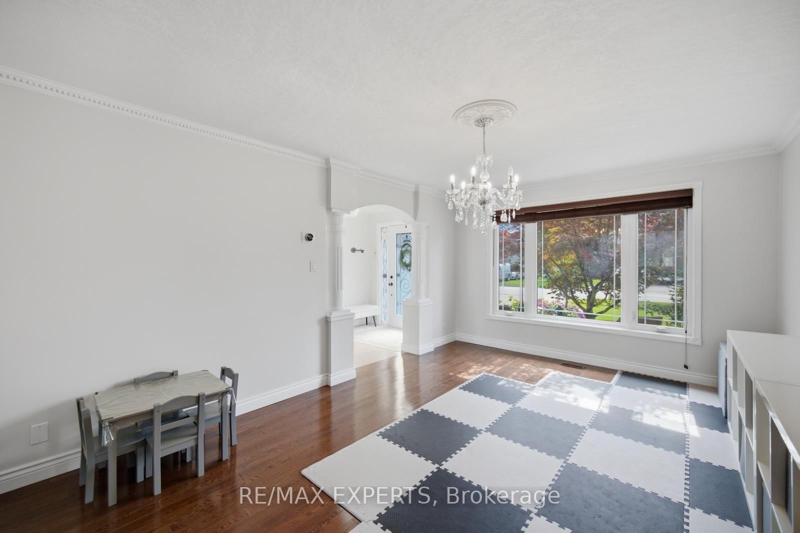 444 Maplegrove Avenue • Bradford West Gwillimbury, ON photo 13
