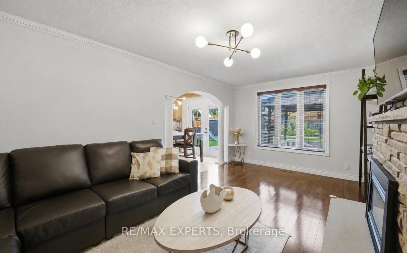 444 Maplegrove Avenue • Bradford West Gwillimbury, ON photo 21