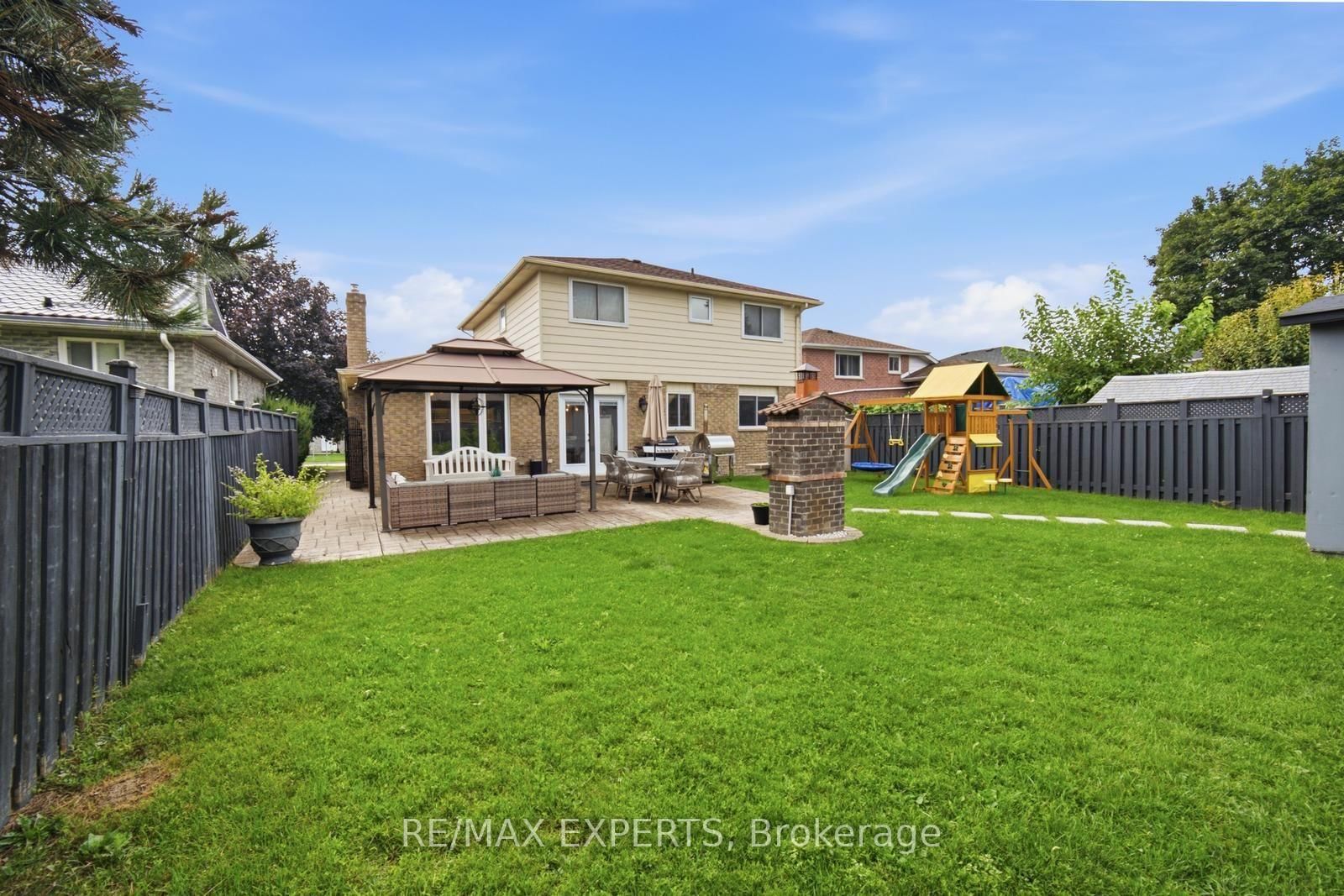 444 Maplegrove Avenue • Bradford West Gwillimbury, ON photo 44