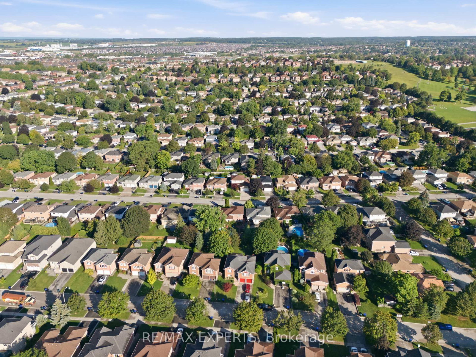444 Maplegrove Avenue • Bradford West Gwillimbury, ON photo 49