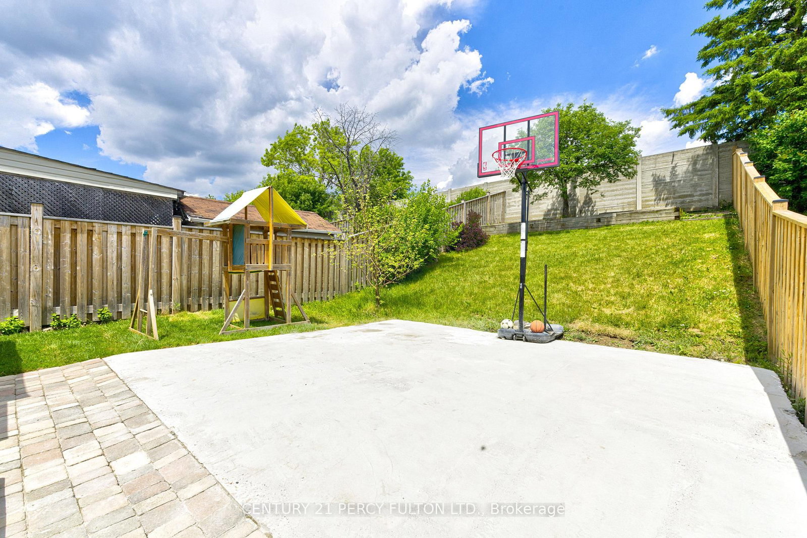 109 Woodcroft Lane • Vaughan, ON photo 48
