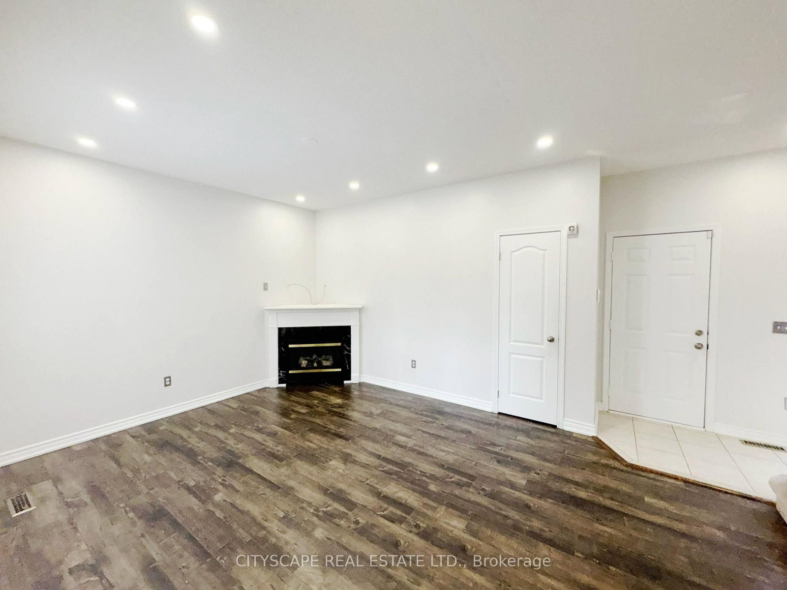116 Emery Hill Boulevard • Markham, ON photo 13
