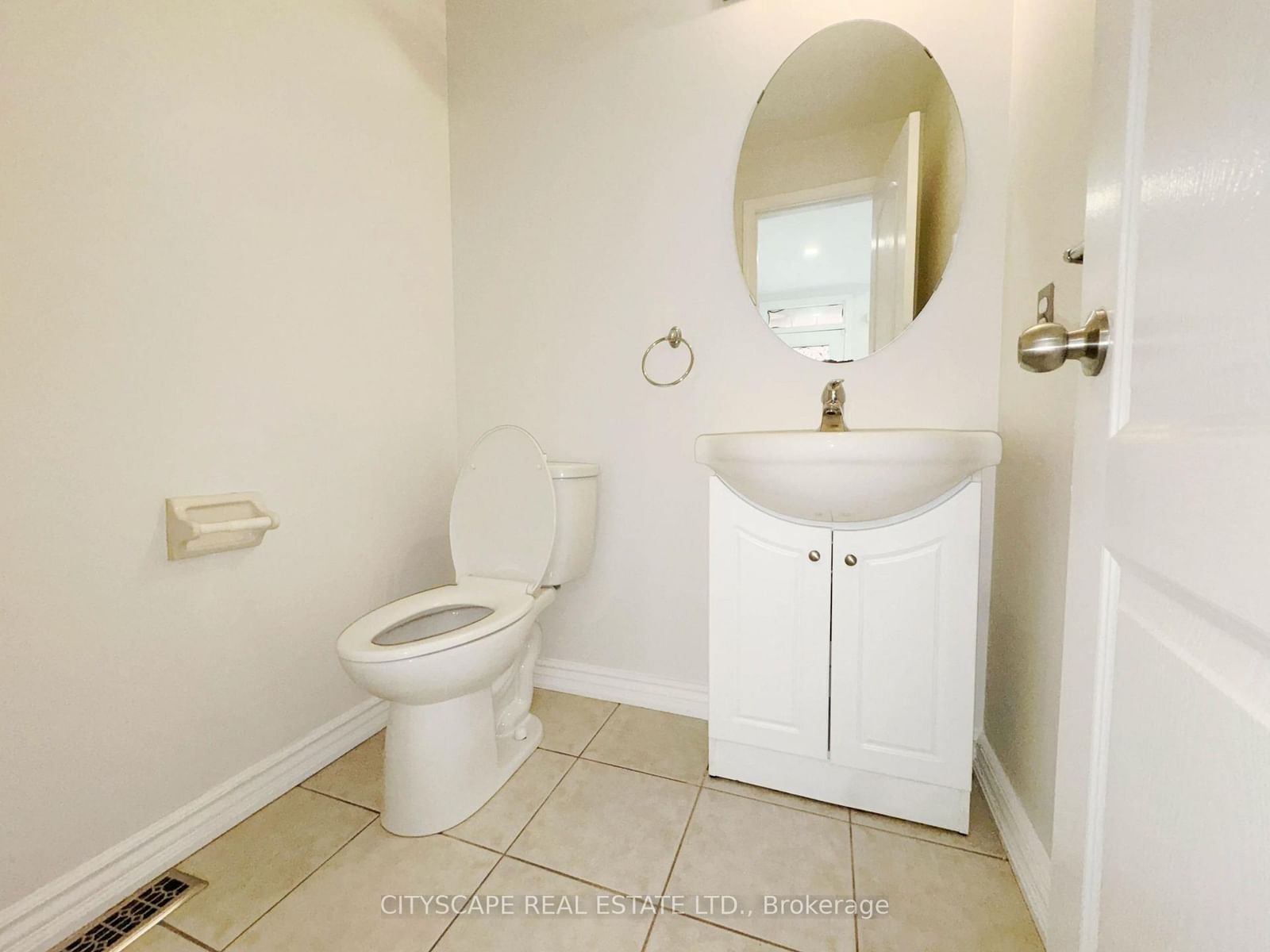 116 Emery Hill Boulevard • Markham, ON photo 15