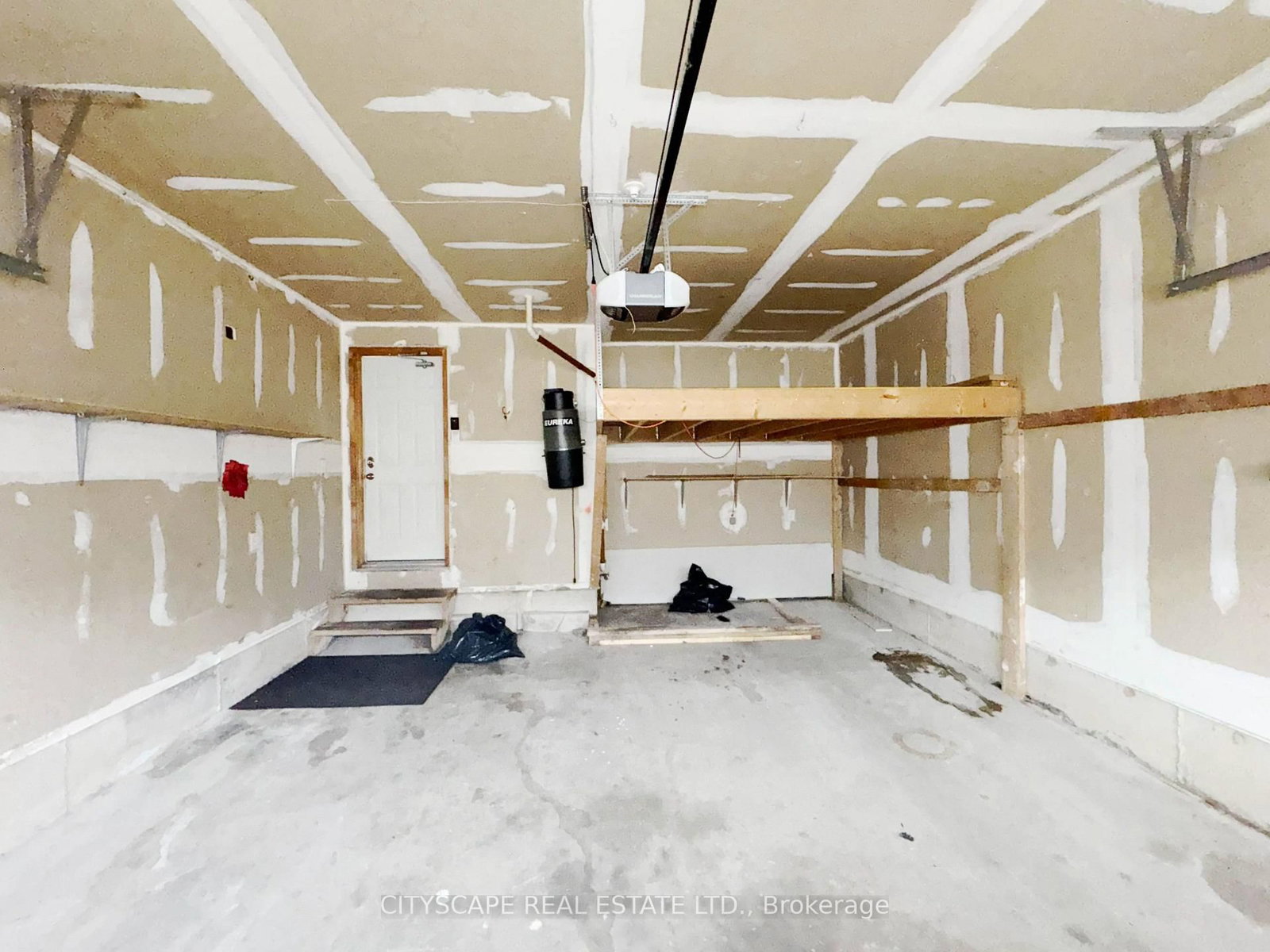 116 Emery Hill Boulevard • Markham, ON photo 43