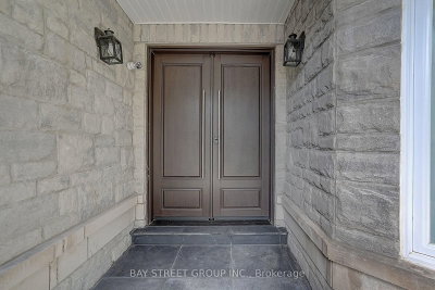 218 Boake Trail • Richmond Hill, ON photo 3