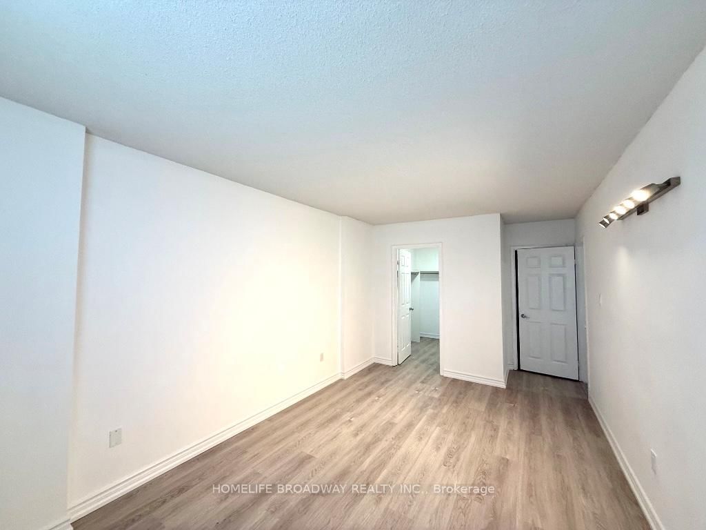 9 Chalmers Road • #203 • Richmond Hill, ON photo 19